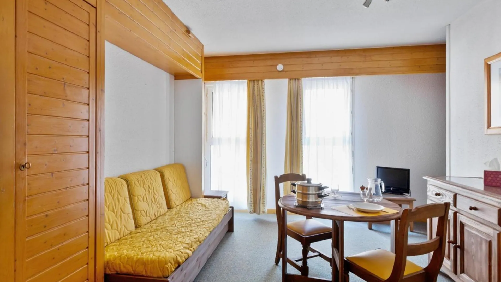 Studio 2* Centre Brides-Les-Bains, 4 Pers, Parking, Ski, Wifi - Fr-1-512-215 Apartament Brides-les-Bains